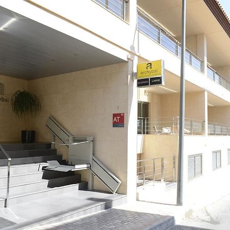 Archybal Apartamentos Turisticos Y Suites Арчена Экстерьер фото