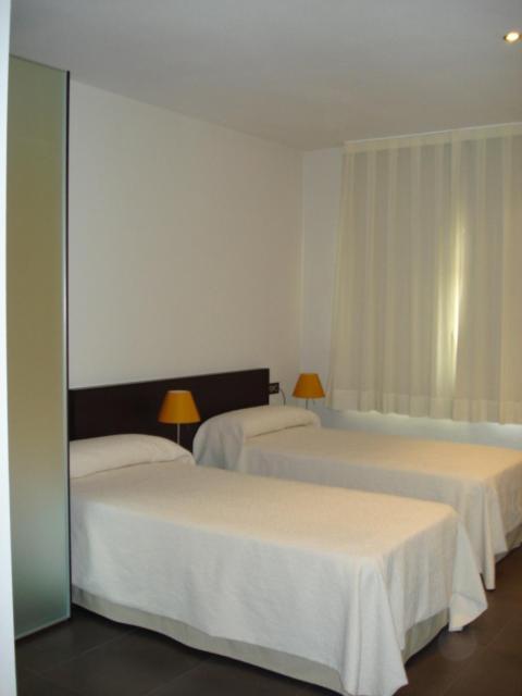 Archybal Apartamentos Turisticos Y Suites Арчена Экстерьер фото